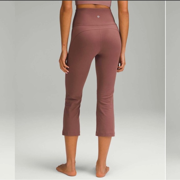 lululemon athletica Pants - Lululemon dark oxide brown groove Highrise crop pants size 4 23”